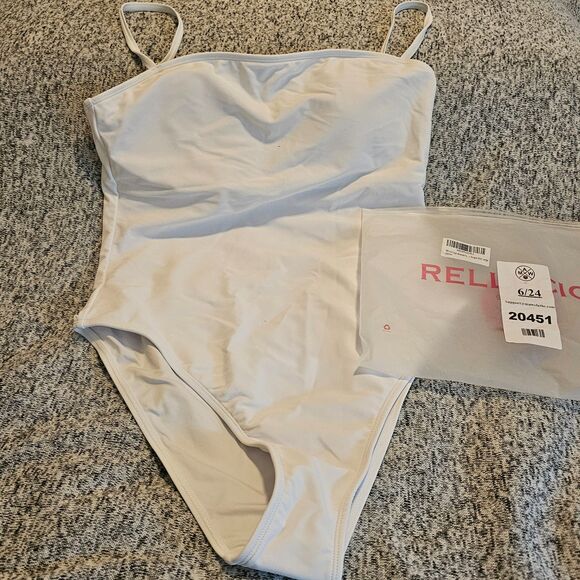 NWT RELLECIGA White One-Piece Swimsuit Large Adjustable Straps Full Coverage - Picture 1 of 10
